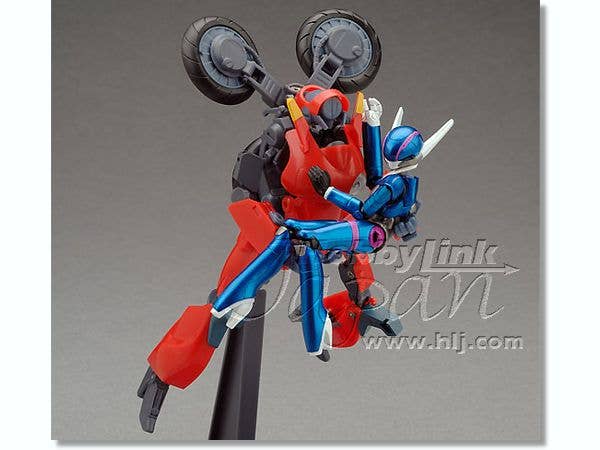 Transformable Moto Slave + Priss | HLJ.com