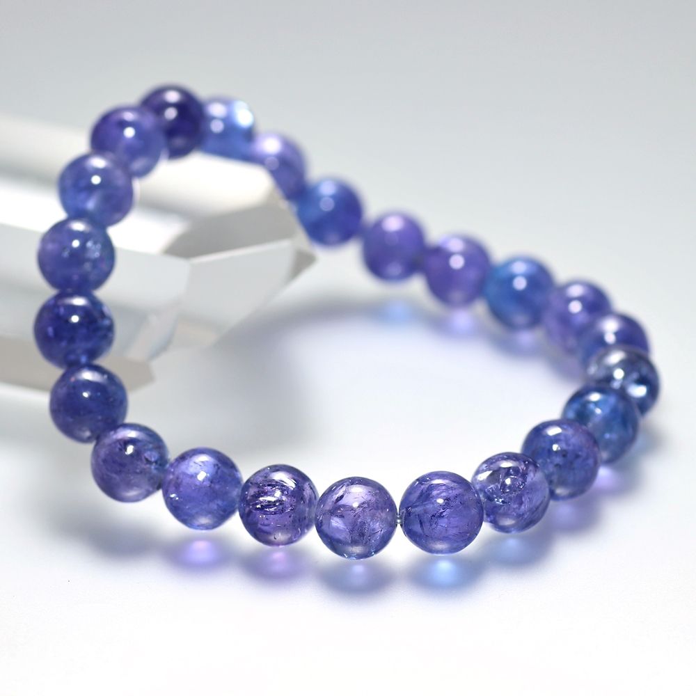 トップクォリティ]宝石質タンザナイトブレスレット（約8mm玉・一部表面