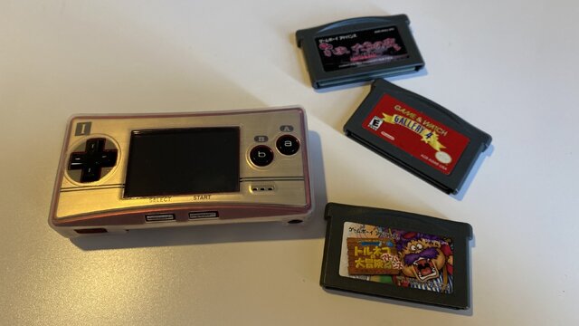 幻となりつつある“芸術作品”ゲームボーイミクロの抗えない魅力！小型