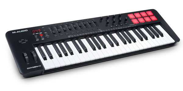 M-AUDIOの充実した機能のMIDIキーボードOxygen 49 MKVをご紹介いたします。