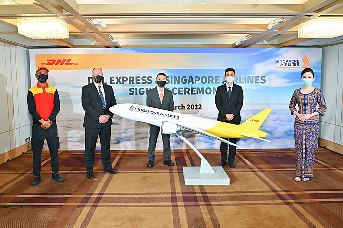 DHL Express／シンガポール航空とCM締結、B777Fを5機配備 ─ 物流