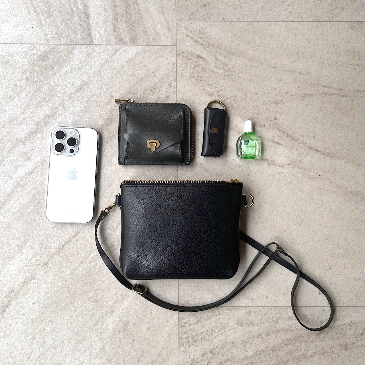 Sleek sacoche -middle-