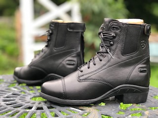 新品・未使用】ARIAT(アリアト) 乗馬ブーツ 馬専用の薬を処方｜株式