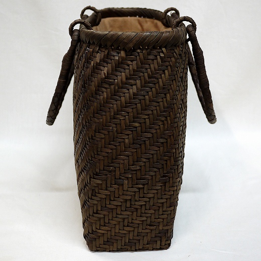 山胡桃（やまくるみ）かごバッグの水木屋馬場商店