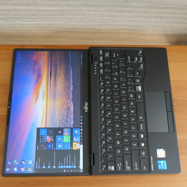 LIFEBOOK WU2/E3(WU2/F3・WU2/G2)実機レビュー/富士通FMVパソコン比較