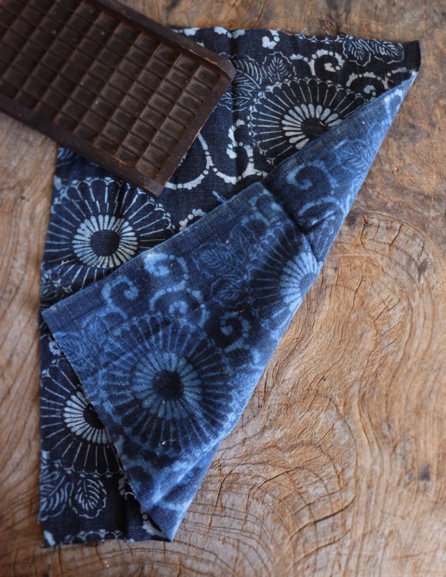 Antique Sam's Collection古布 藍染 古裂 藍染アンティーク 菊唐草