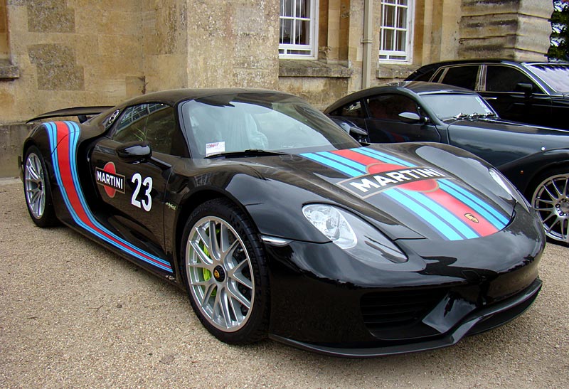 Porsche 918 Spyder review, specs, stats, comparison, rivals, data