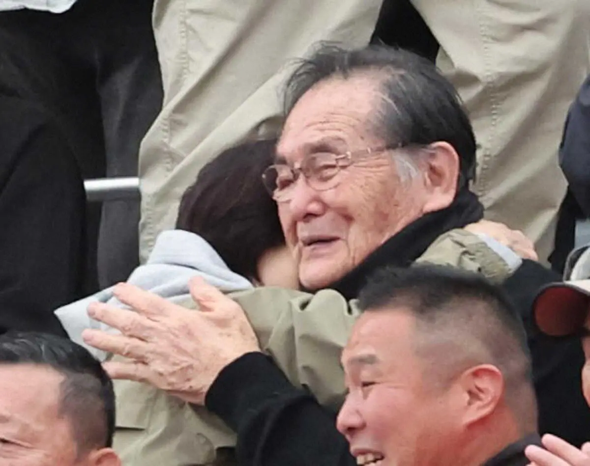 泣き虫先生”山口良治さんも歓喜の涙 伏見工の流れくむ京都工学院、9年