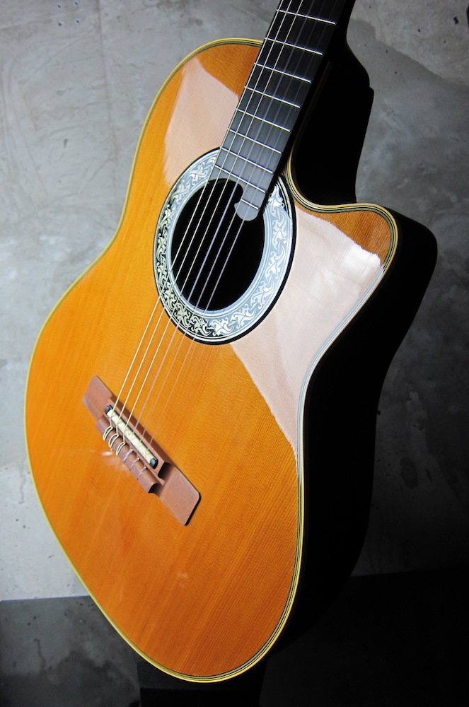 Ovation 1763 Classic 美品！ Ovation 1763 Classic Legend (Pre-Owned) - Guitar Village