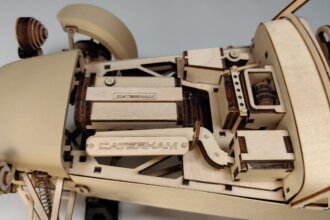 英国Caterham Cars社 公認 ケーターハム セブン 木製模型組み立て