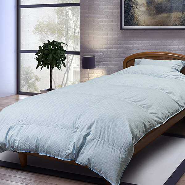 ニージェ 羽毛掛けふとん(ゴア): 羽毛掛けふとん(厚め)｜東洋羽毛公式