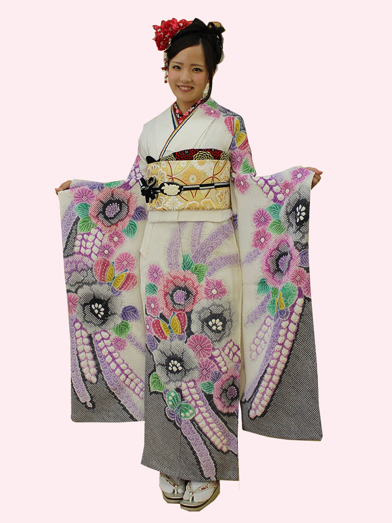超豪華！「藤娘きぬたや」の総絞り振袖で誰よりも華やかな成人式を迎え