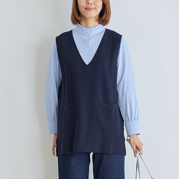 コットンニットVネックベスト(ネイビー)｜トップス｜料理家 栗原はるみ