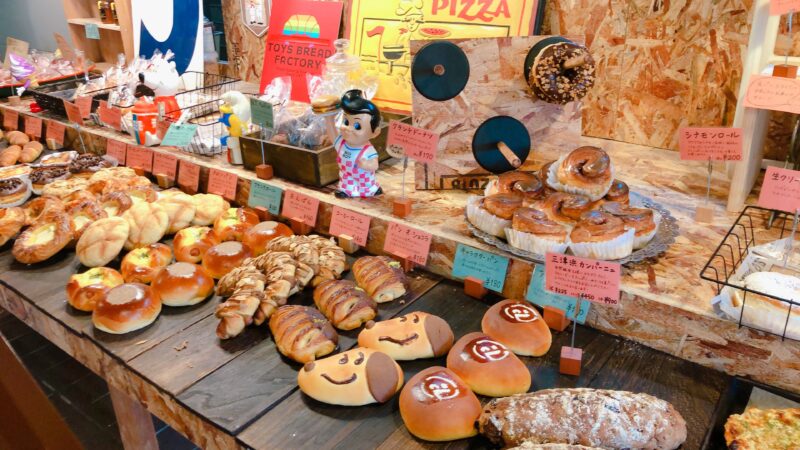 TOYS BREAD FACTORY（トイズブレッドファクトリー）三津浜のパン屋さん