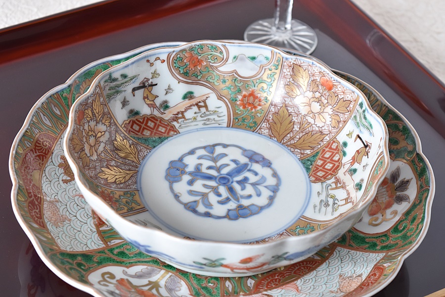 伊万里金襴手花図大向付∅13㎝ 骨董 古伊万里 R0286w2ダH 伊万里金襴手