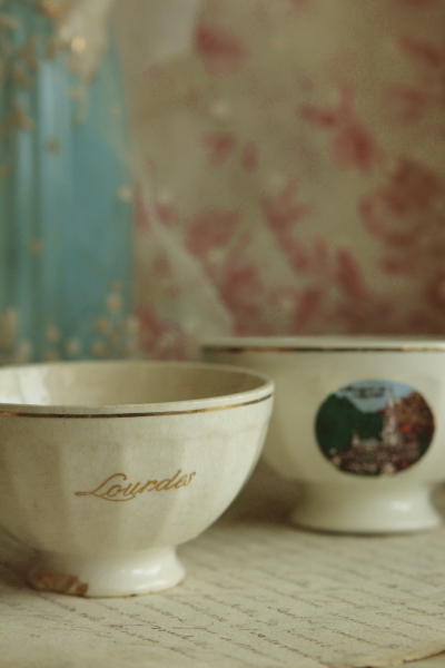 アンティークサルグミンヌ SARREGUEMINES カフェオレボウル 花柄