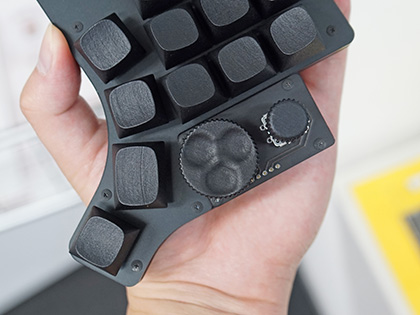 楽に打てて疲れにくい分離キーボード自作キット「Claw44 v3」が入荷