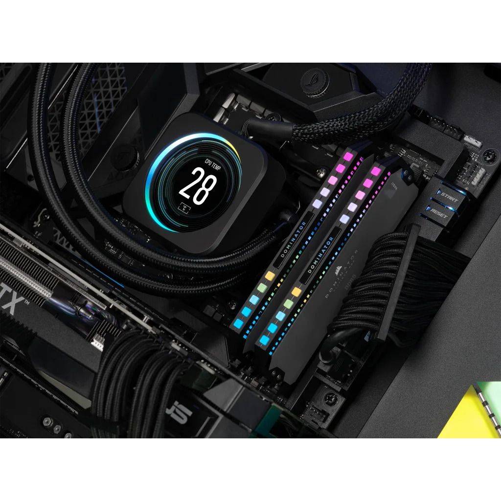 DOMINATOR® PLATINUM RGB 32GB (2x16GB) DDR5 DRAM 5600MT/s C36 AMD