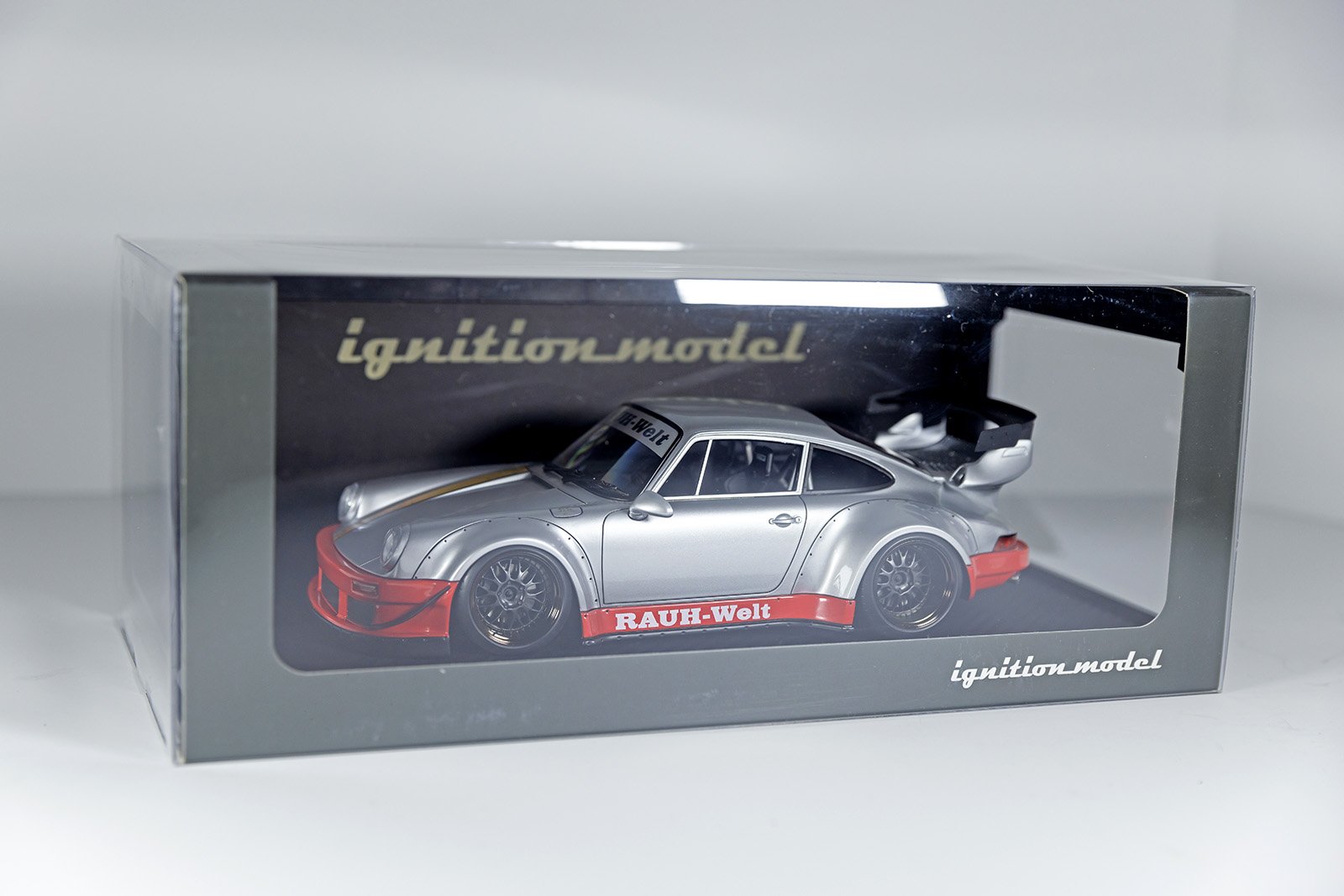 RWB 930 Silver/Red [Ignition Model IG2480] | CHRNCLS Secret Stash
