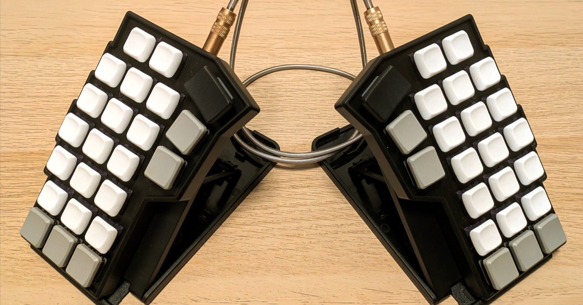 Corne V4 Chocolate]いったん完成したのでセットアップをmemo[ロープロ