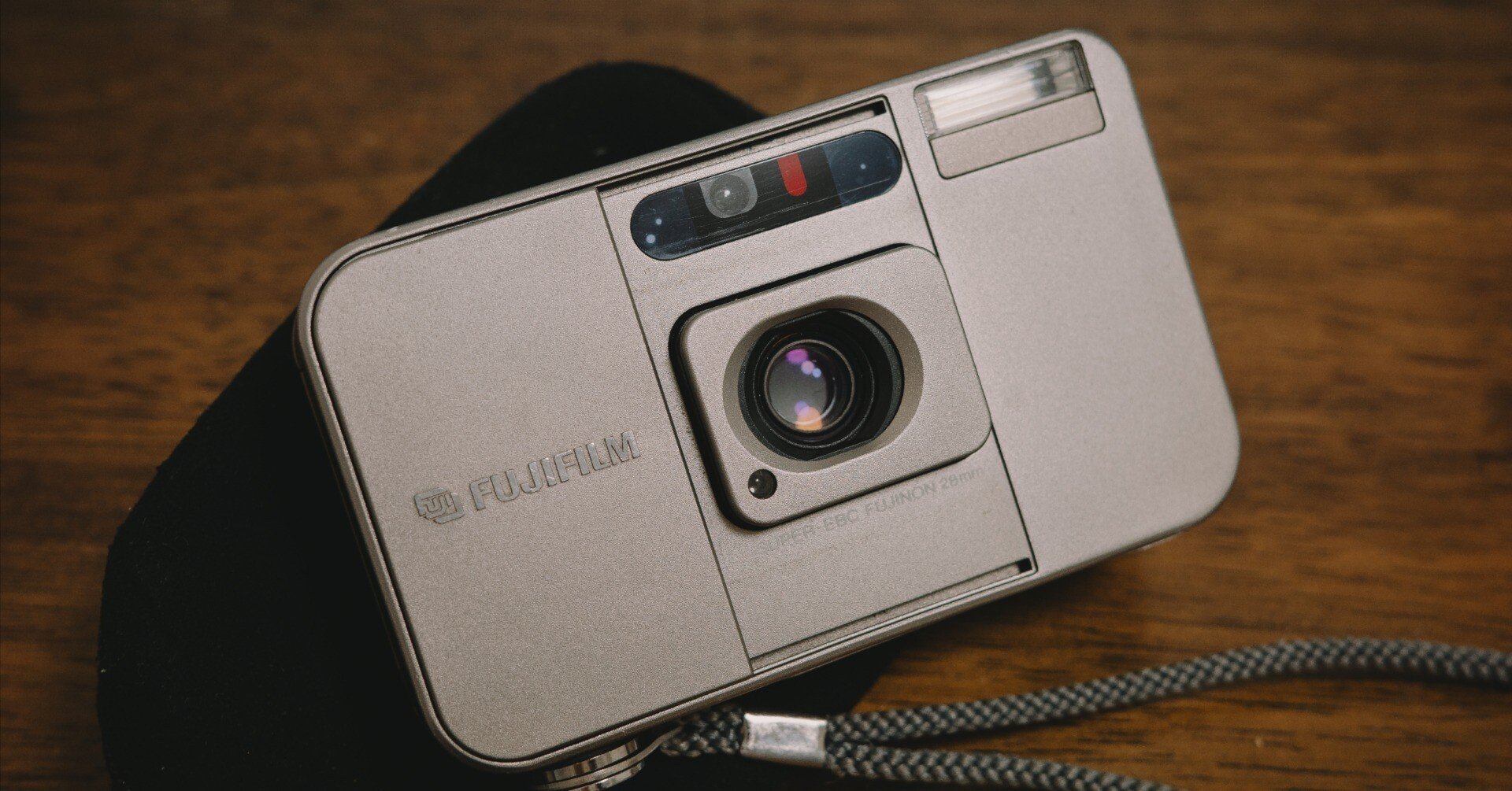 壊れるまで使い続けるだろう愛機】FUJIFILM Cardia mini TIARA｜ばや