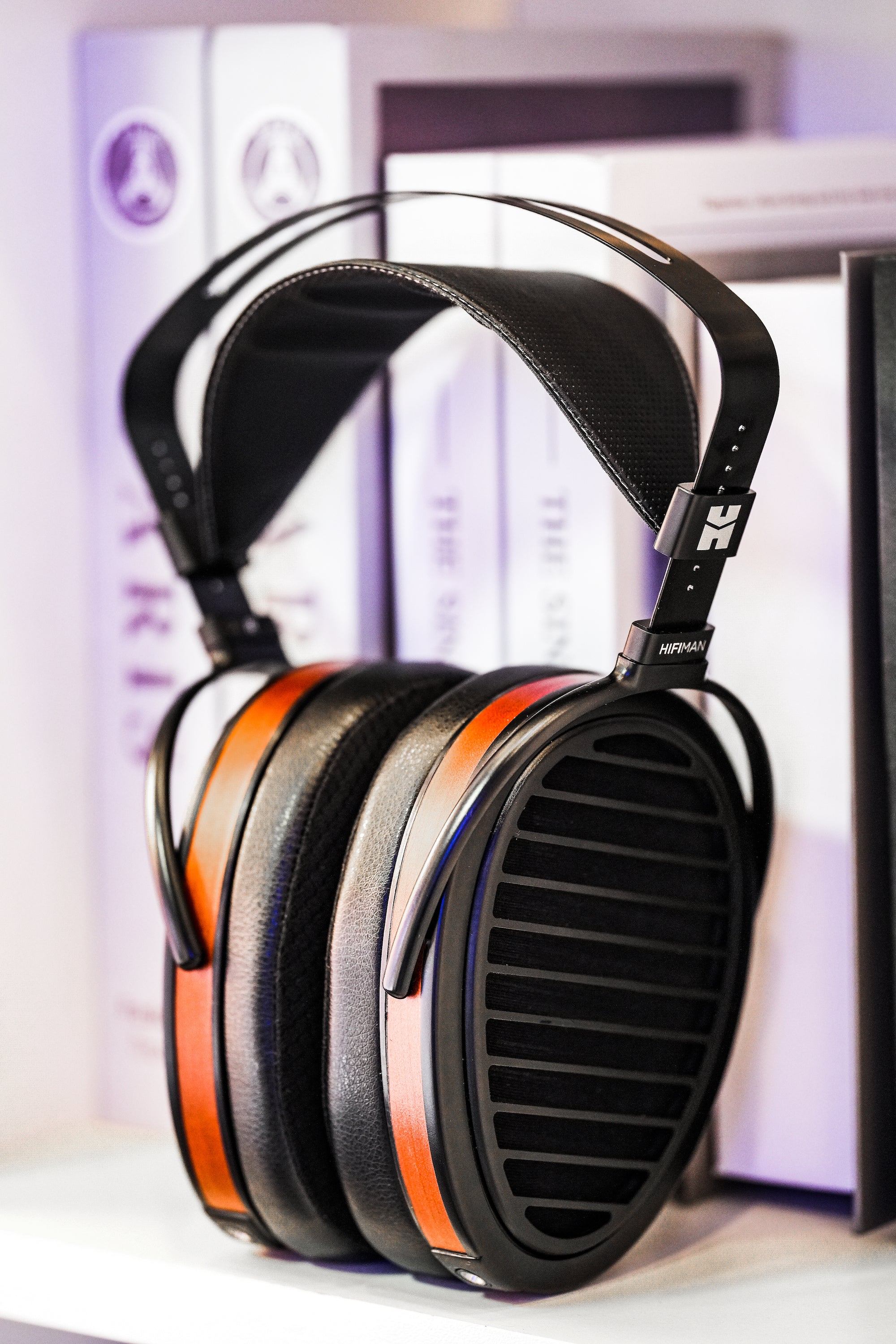 HIFIMAN Arya Organic Planar Magnetic Headphones (Apos Certified)