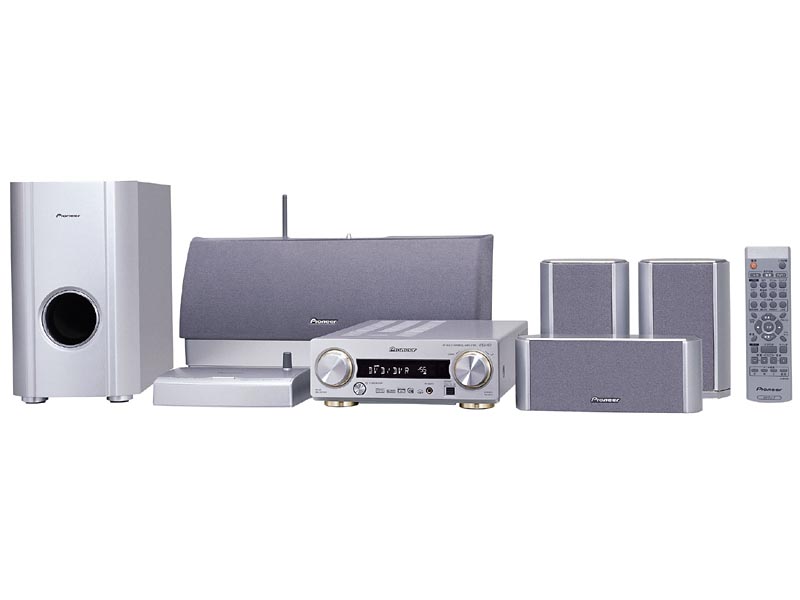 パイオニア、ワイヤレスリアスピーカー採用のシアターシステム