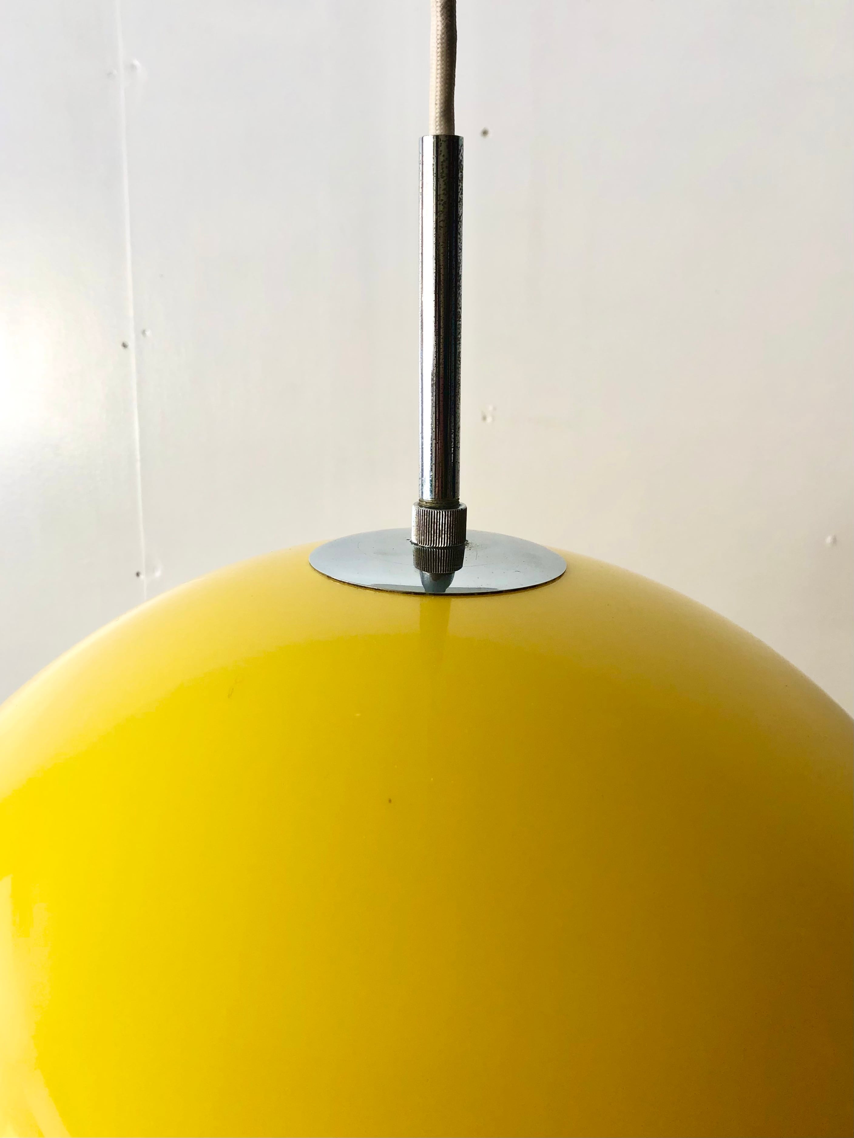 昭和レトロ レトロポップ ペンダントライト 黄色 レトロ照明 吊り下げ