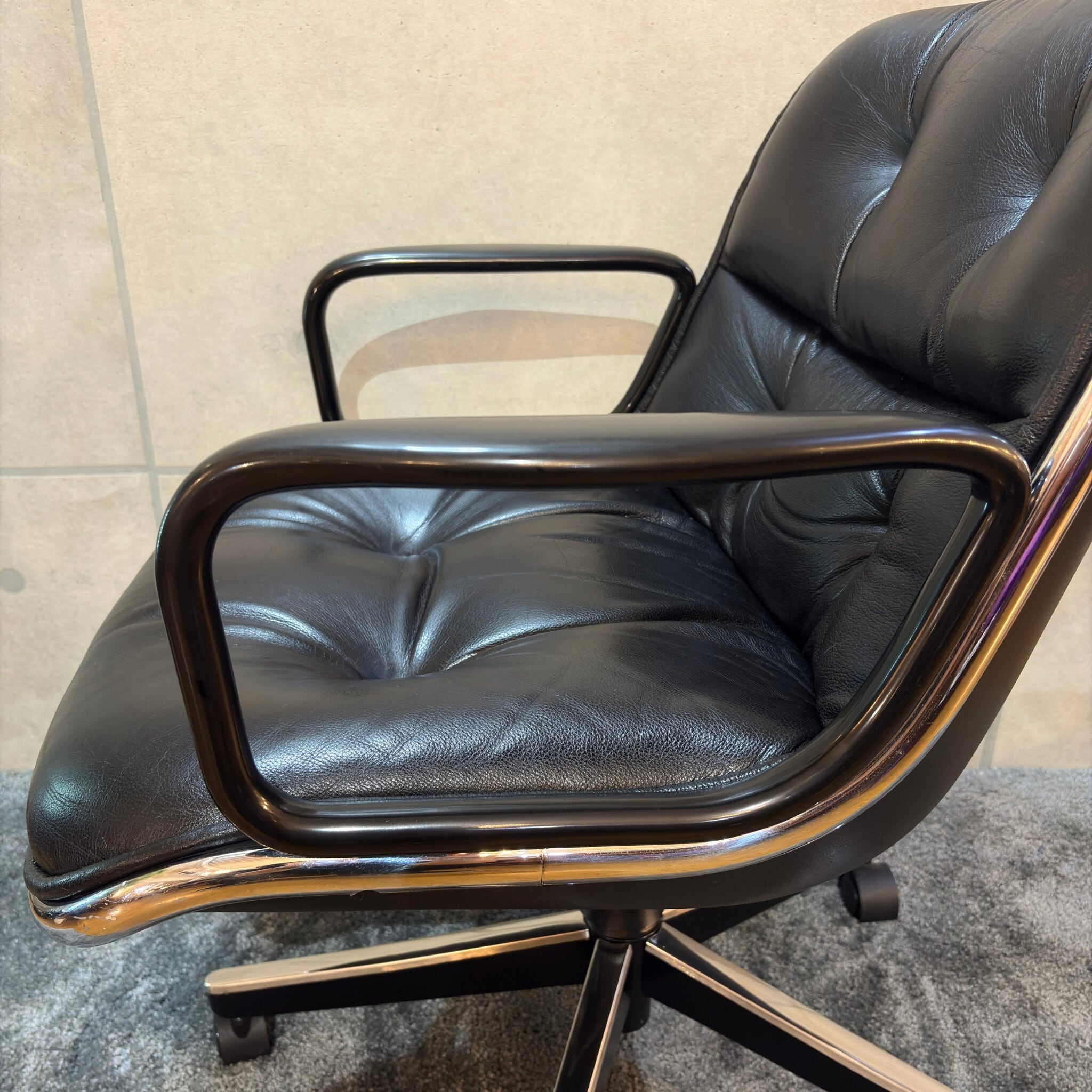USED】Knoll（ノール） ポロックチェア (Pollock Executive Chair) 肘