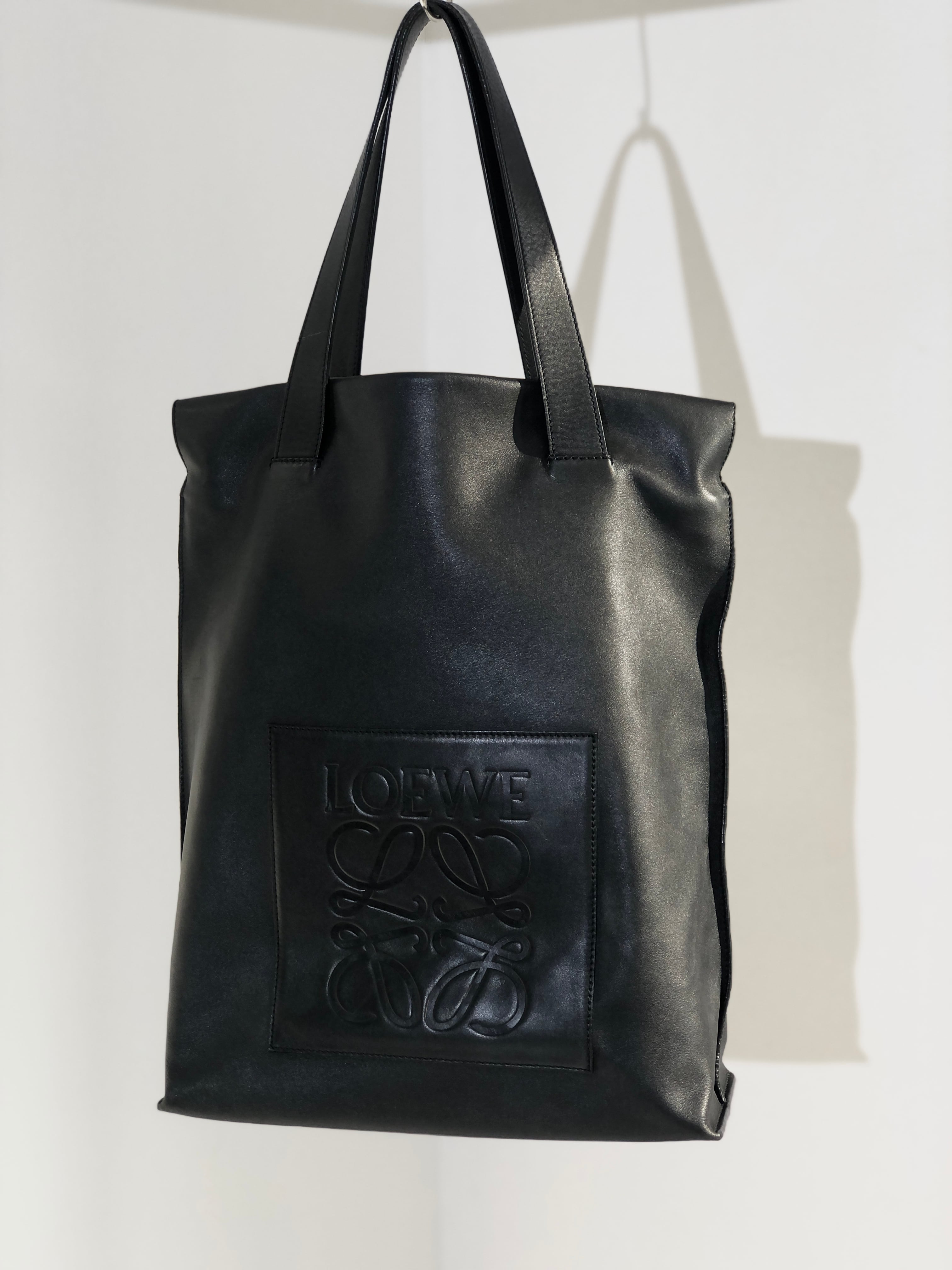 LOEWE ロエベ アナグラム レザー トートバッグ ショッパートート