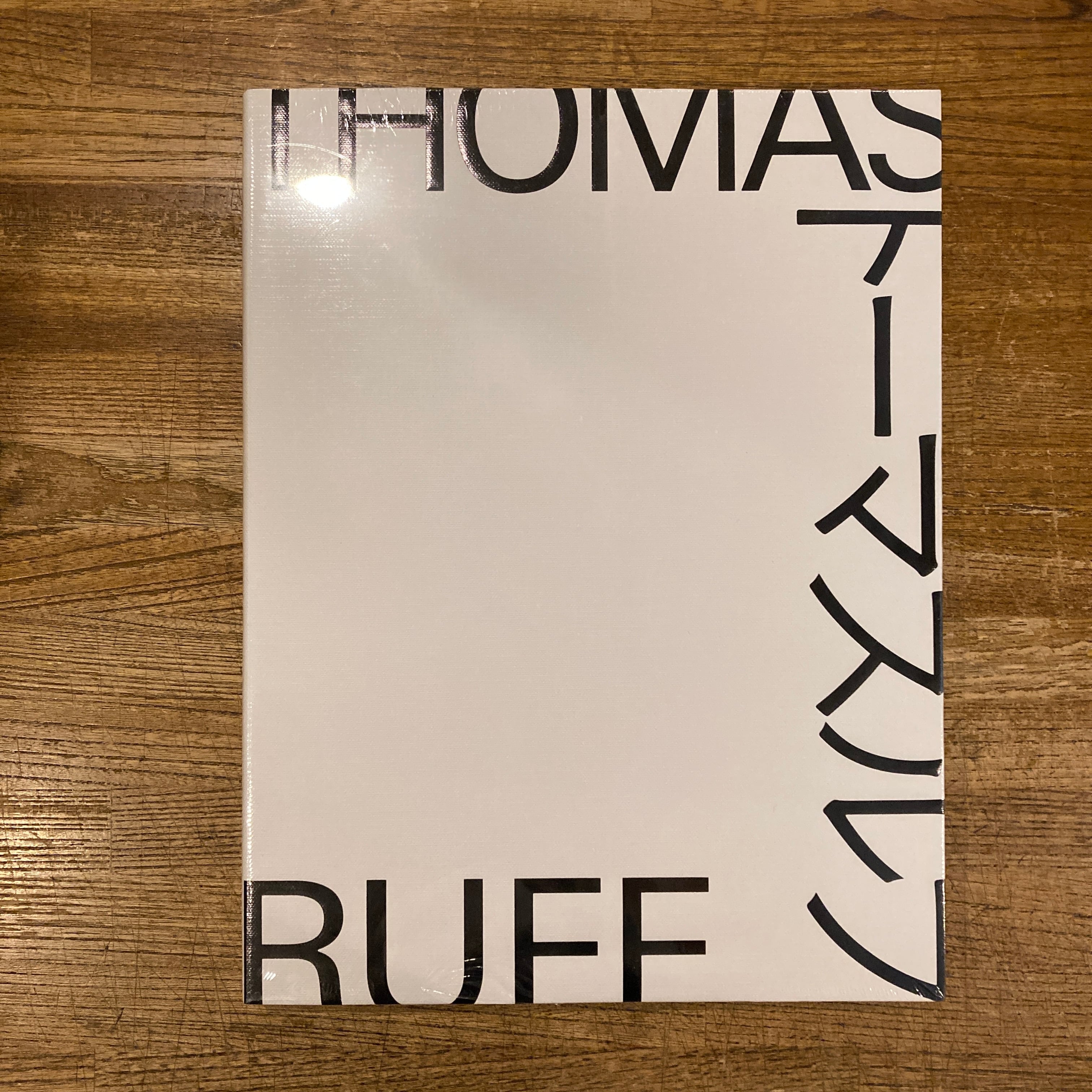 Thomas Ruff | 百年