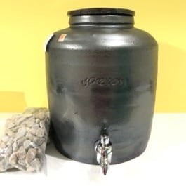予約注文】活水器 陶器7L（きららの石 1.4kg 付）素焼きの瓶