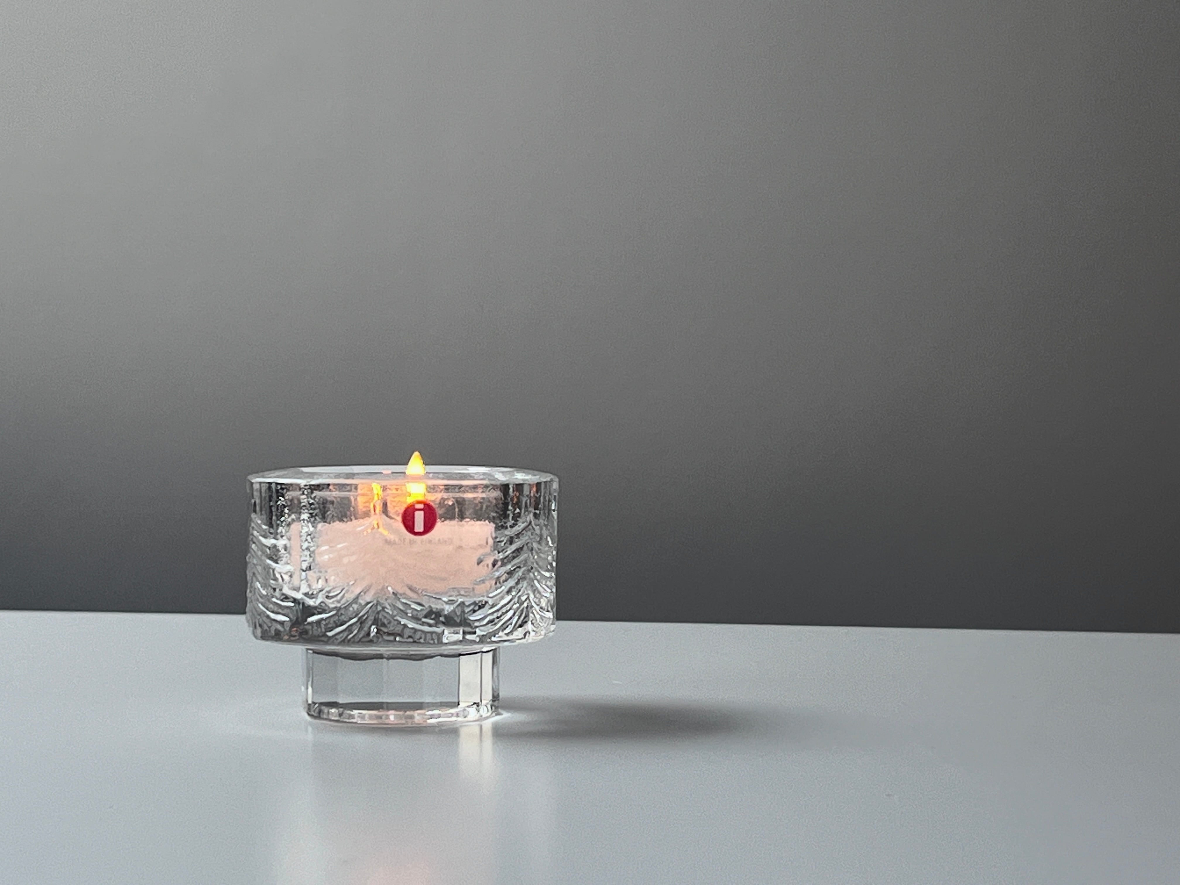 Jorma Vennola/ヨルマ・ヴェンノラ | kauniit asiat（カウニートアシ