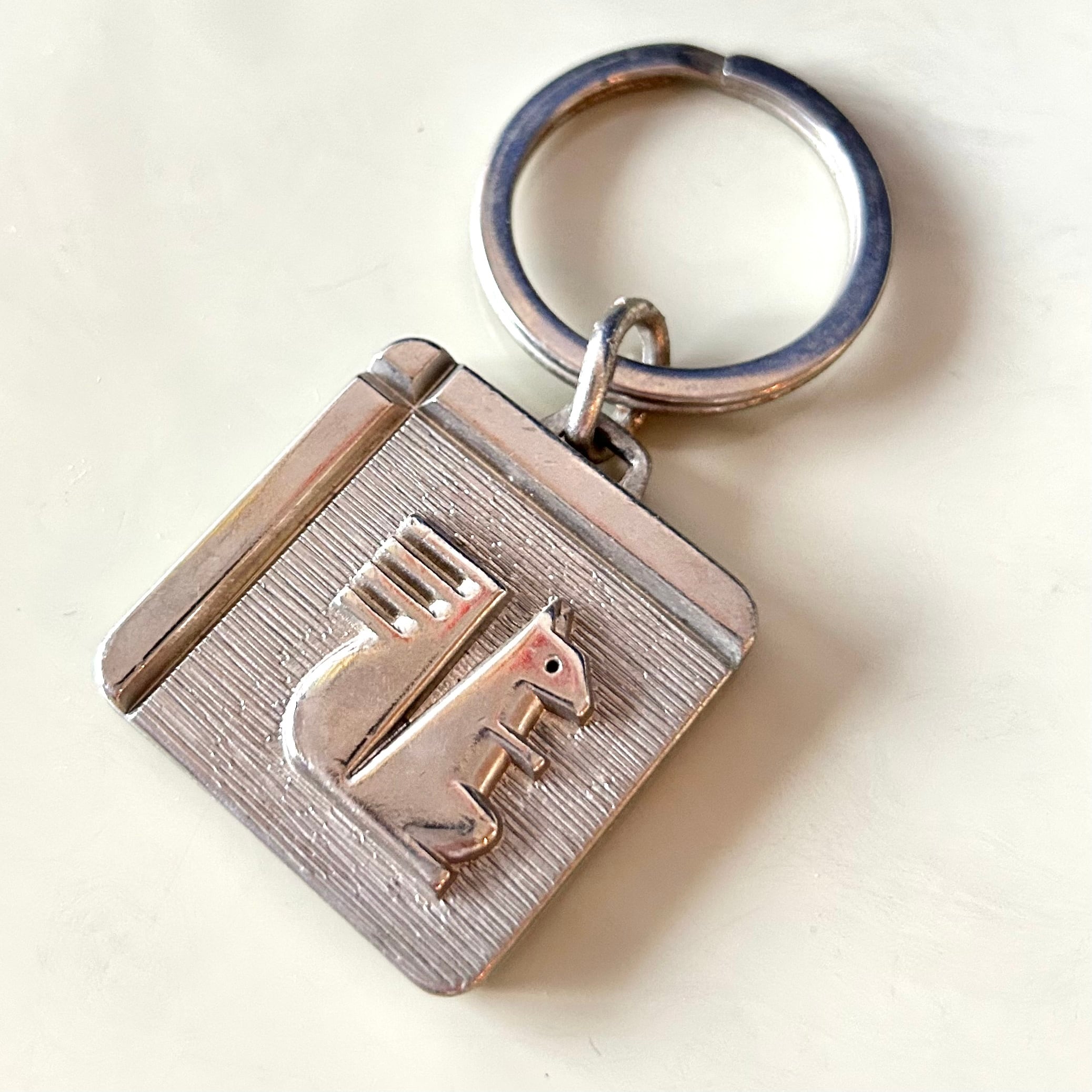 ケスデパーニュ サヴィニャック リス フレンチキーホルダー | ブルボン