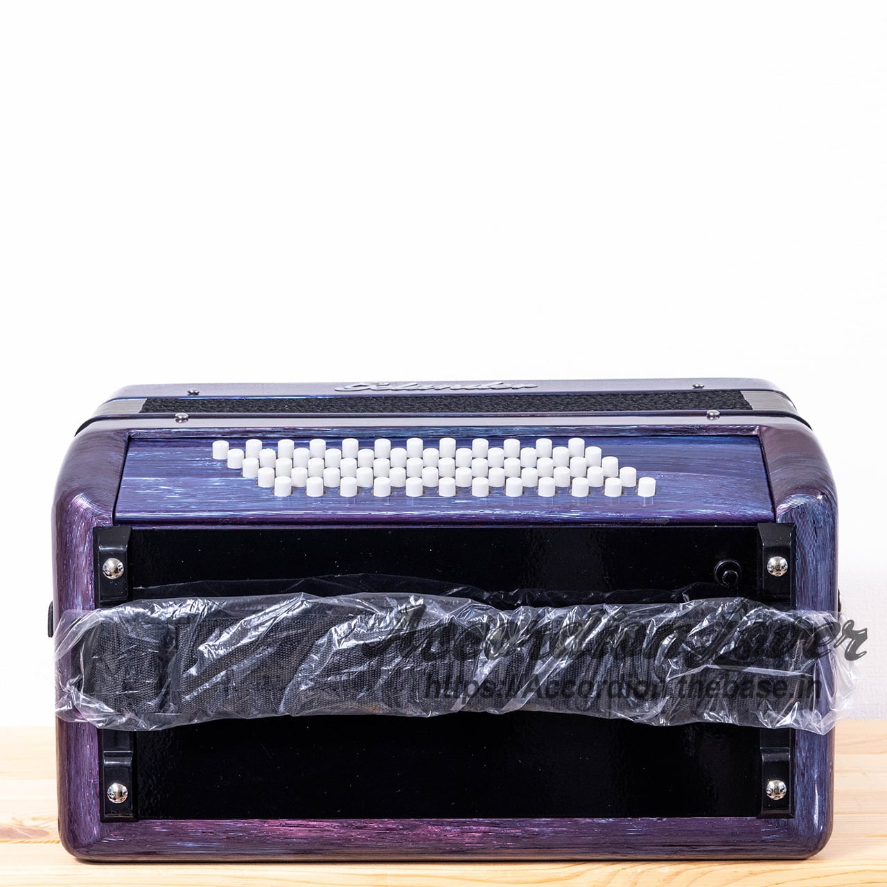 希少価値】32鍵 GOLDENCUP アコーディオン 希少価値】32鍵 GOLDENCUP