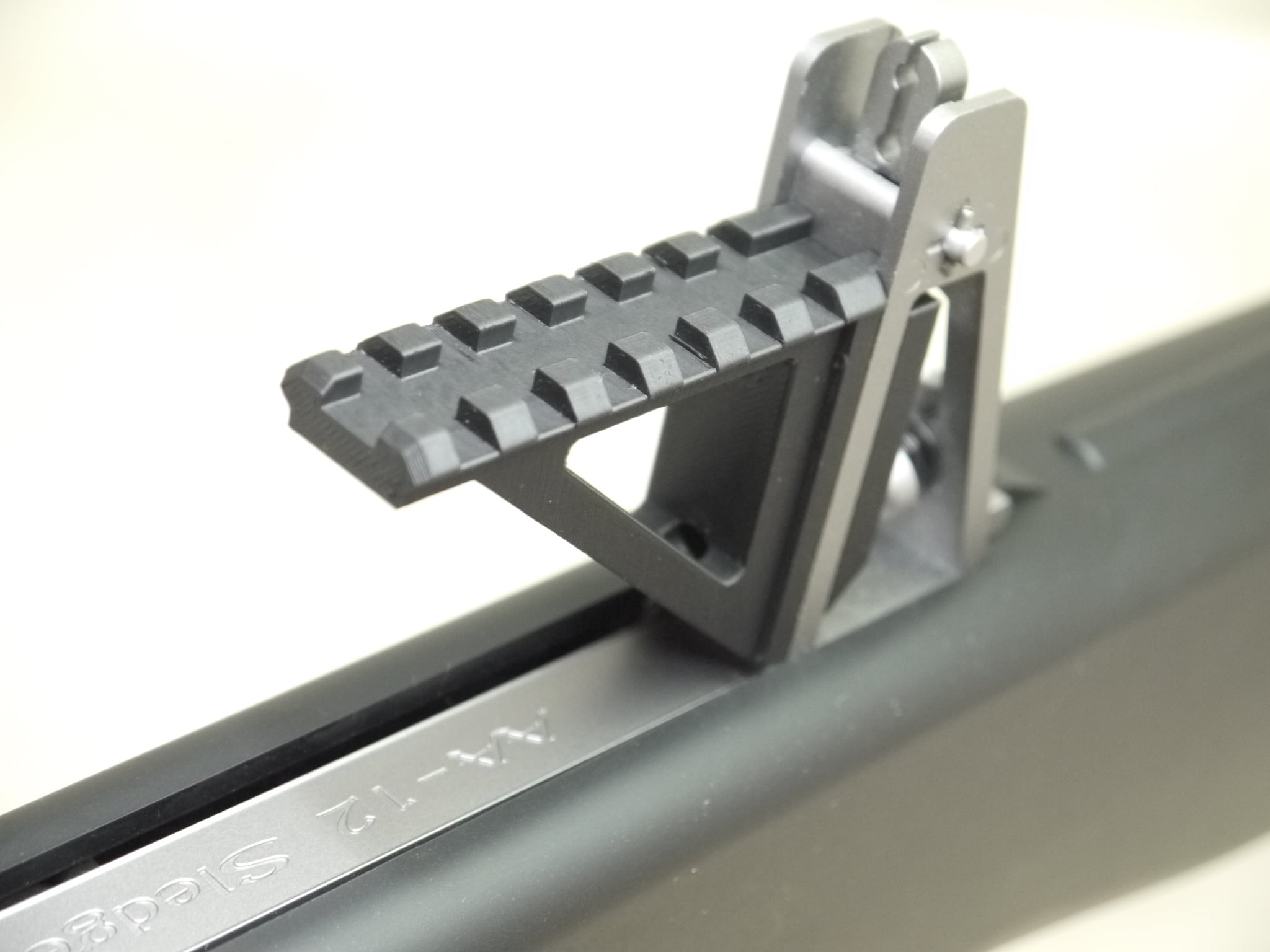 東京マルイ AA12対応 20mmトップレール | F&F GunParts