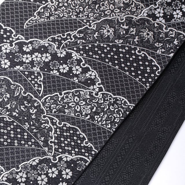 袋帯 雪輪：黒×鼡 | OKANO博多きもの制作所