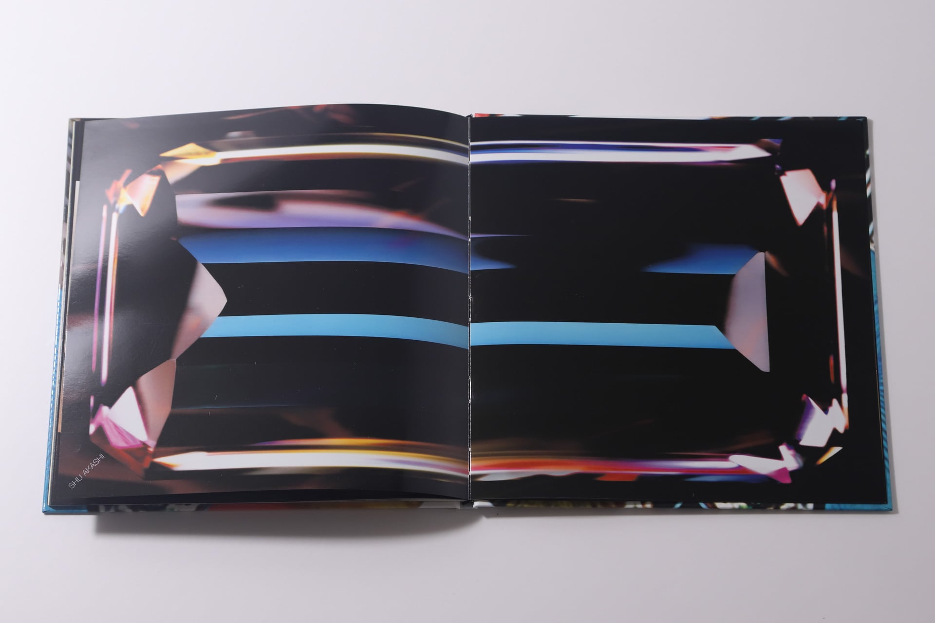 VISIONAIRE 36 POWER | CROSS_BOOKSHELF | VISIONAIRE（ヴィジョネア