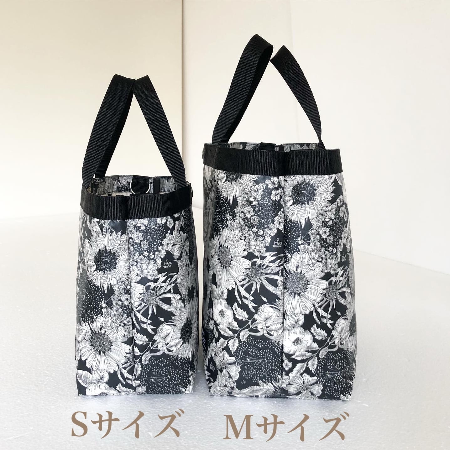 トートバッグ Sサイズ リバティプリント ラミネート メイモリス | Reco