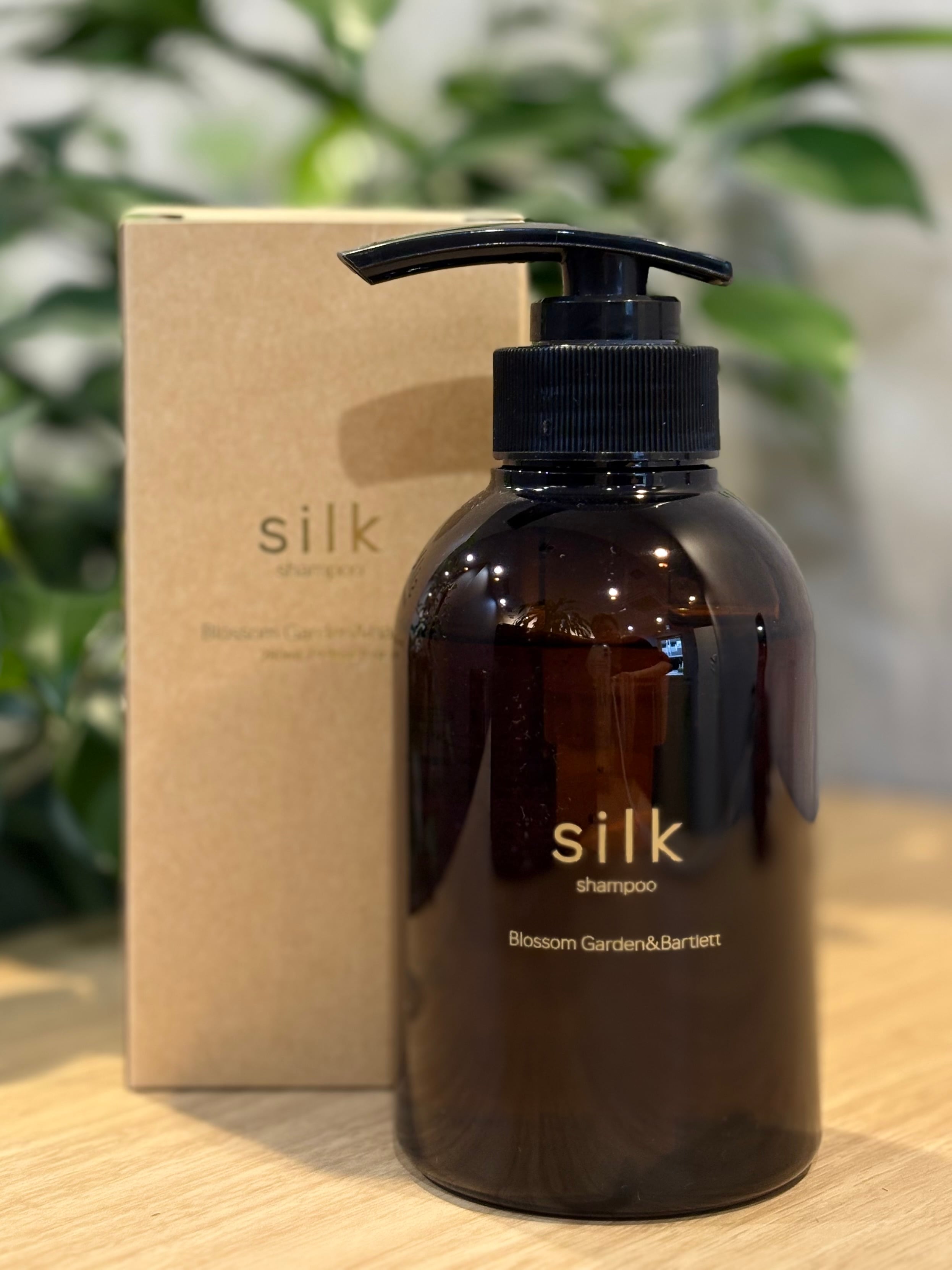 silk リペアシャンプー BB 詰め替え 1000ml ～美髪を超えた絹髪へ