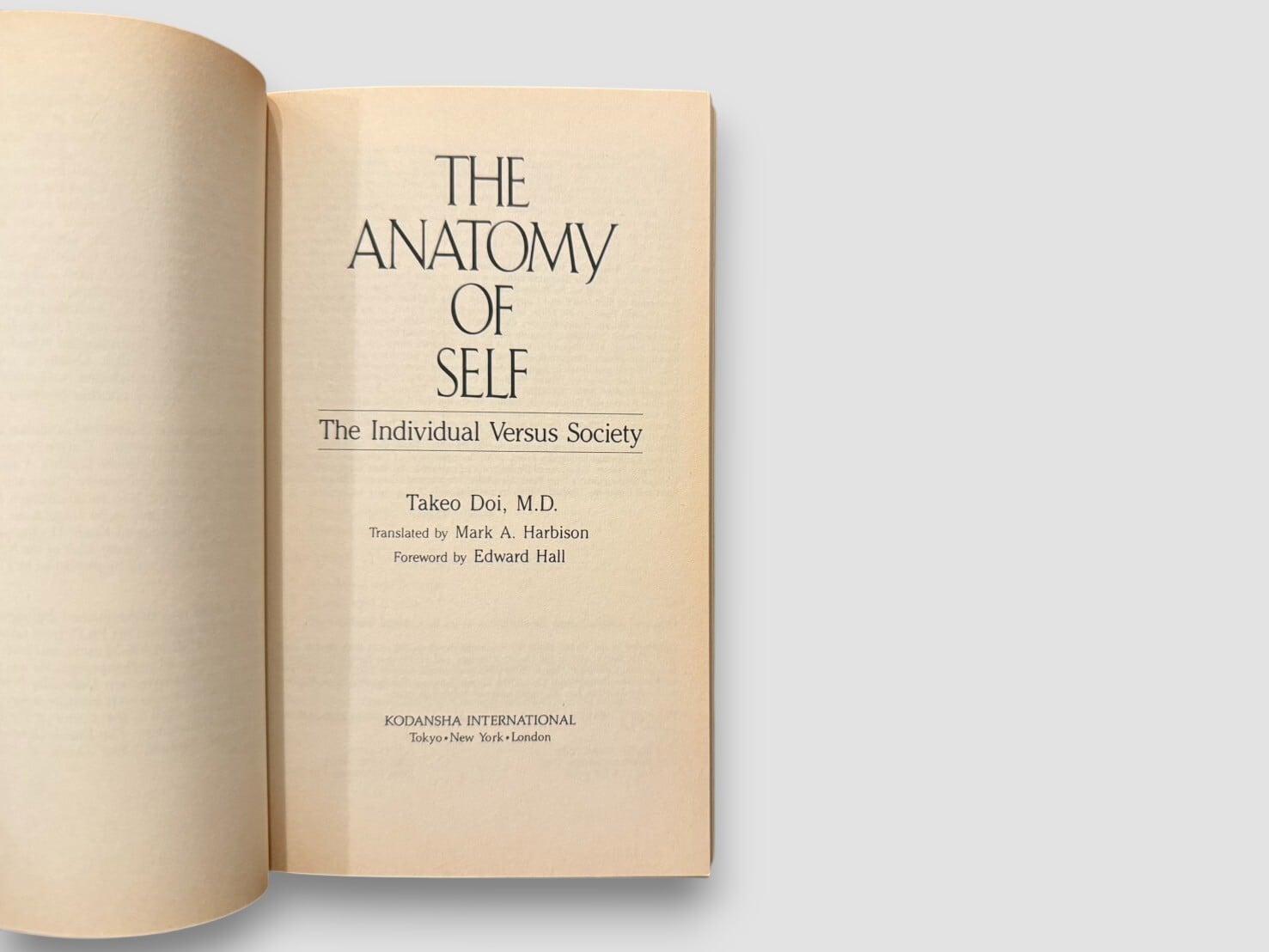 SJ714】【FIRST PAPERBACK EDITION】The Anatomy of Self: The