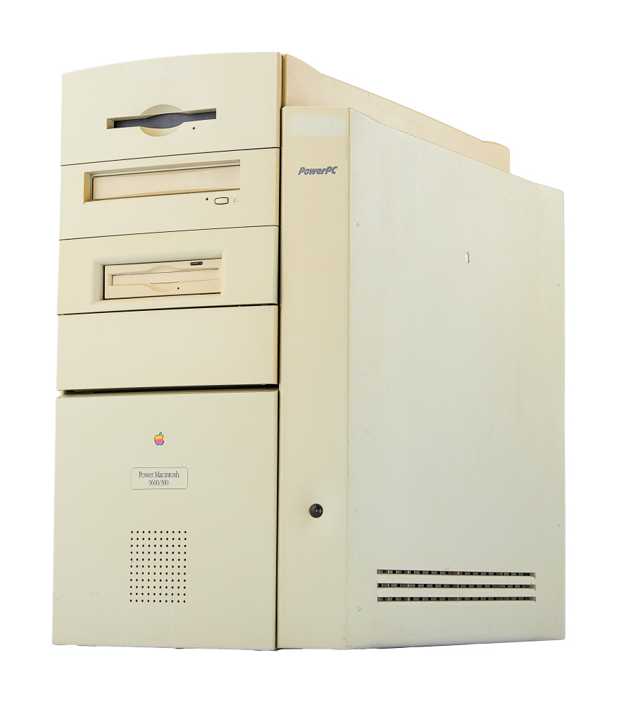 APPLE: 1996 POWER MACINTOSH 9600/300 COMPUTER