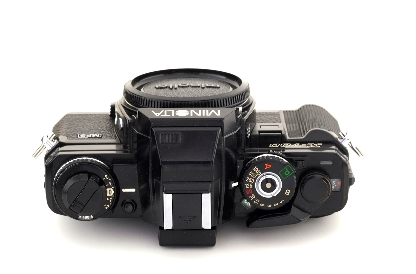 M42 MOUNT SPIRAL: オールドレンズ専用のフィルムカメラ