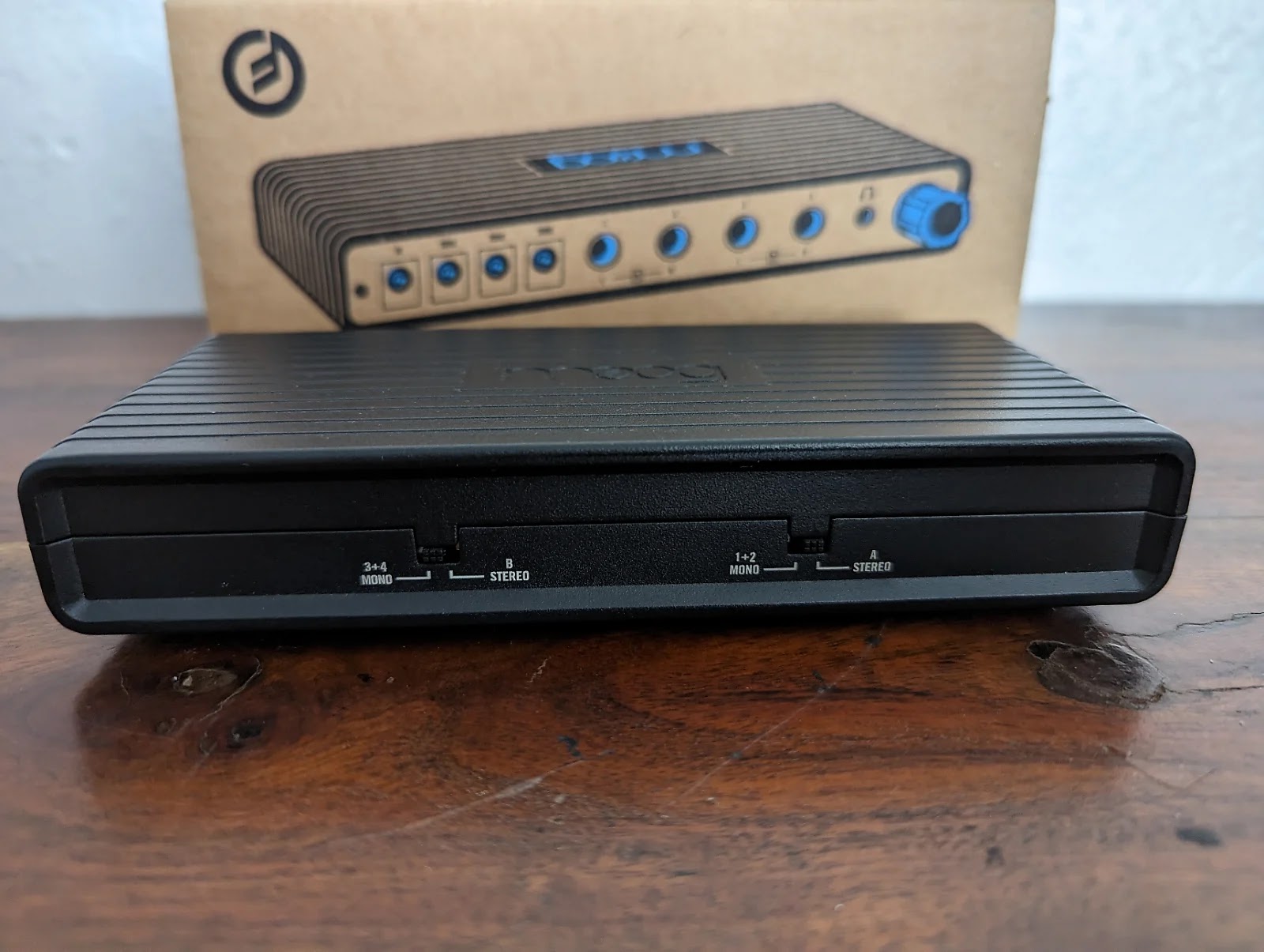 MATRIXSYNTH: Moog Summing Mixer & Power Distributor From Moog