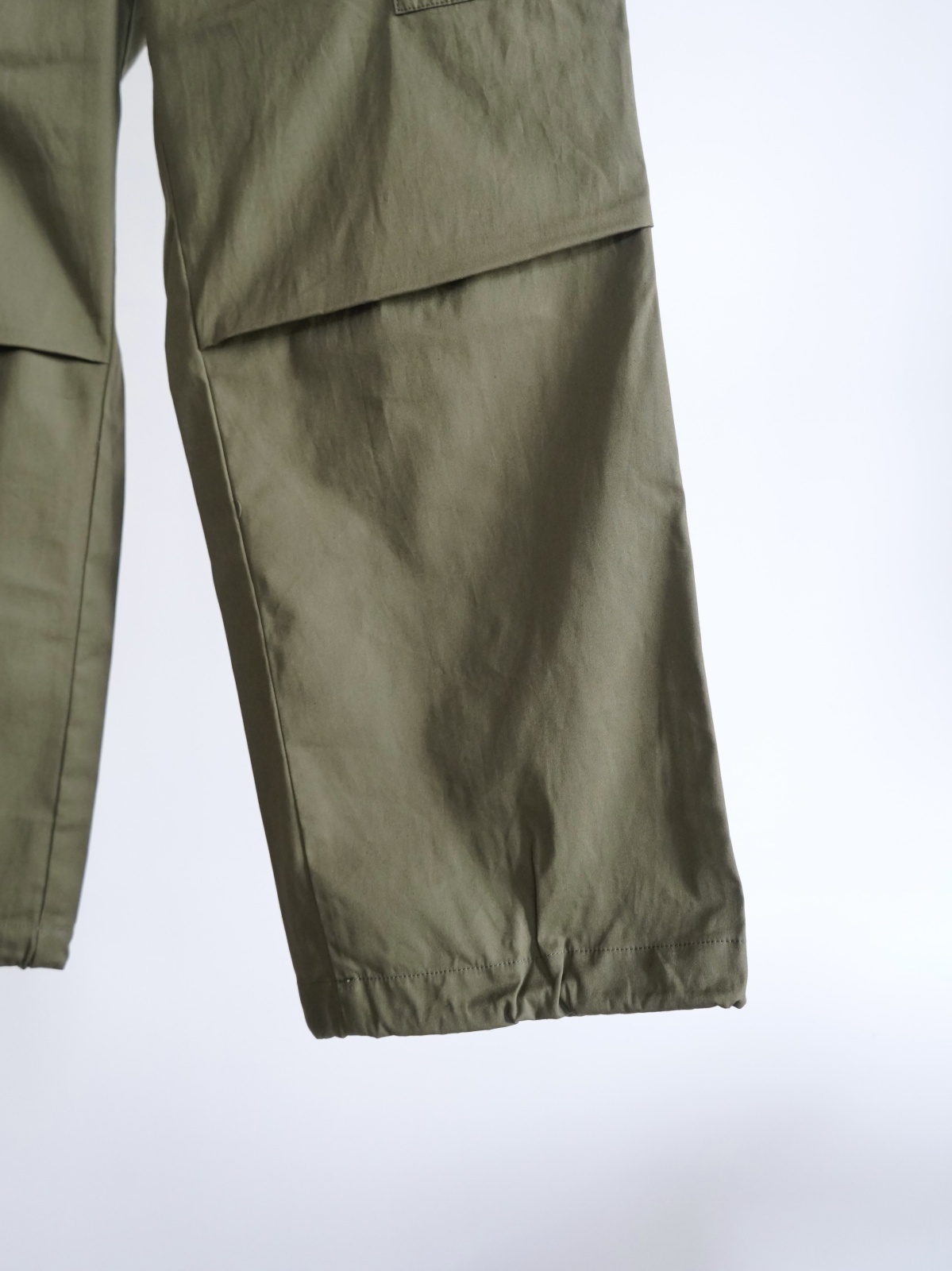 CIOTA」(シオタ)スビンコットン ウェザージャングルファテーグパンツ