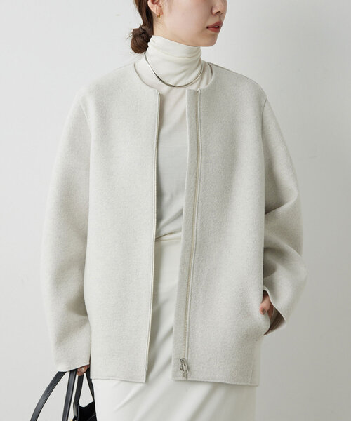 GALLARDAGALANTE（ガリャルダガランテ）の「ノーカラーミドルコート