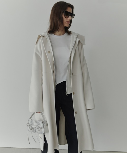 LE CIEL BLEU（ルシェルブルー）の「フードダブルフェイスコート