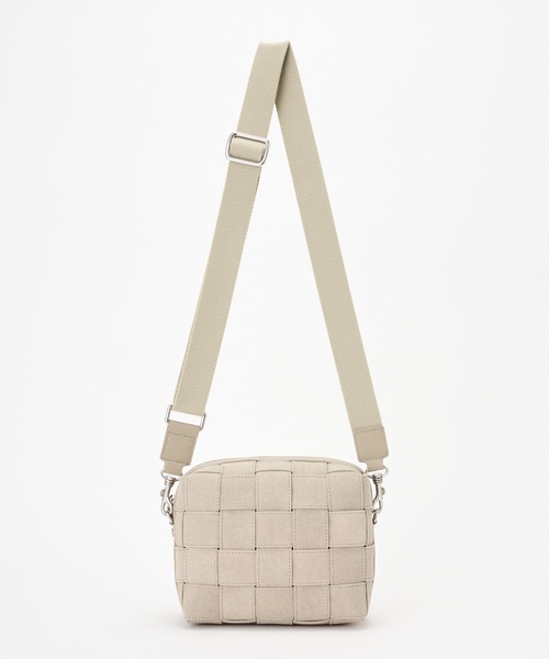 IACUCCI（イアクッチ）の「ベルタ S CANVAS（ショルダーバッグ）」 - WEAR