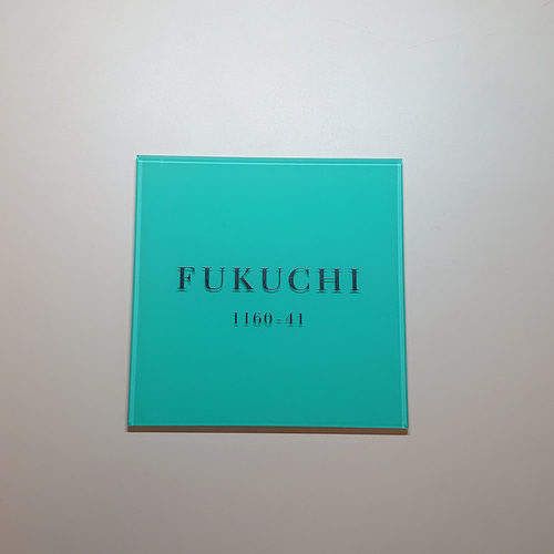 海外ハイブランド保存箱調アクリル表札《ミントグリーン》＊透明4辺