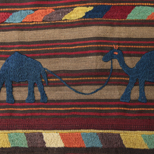 ラクダのデザイン ウズベキスタン トライバルラグ 手織りオールド絨毯